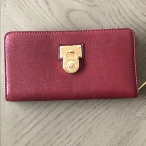 Michael Kors Wallet !